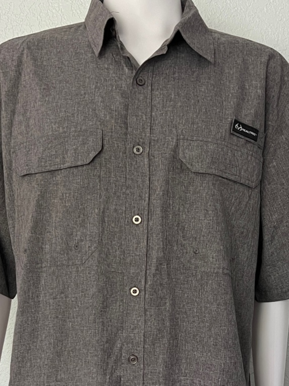 Realtree Mens XL Fishing Shirt Gray Vented Button Up Outdoor Hunting Hiking